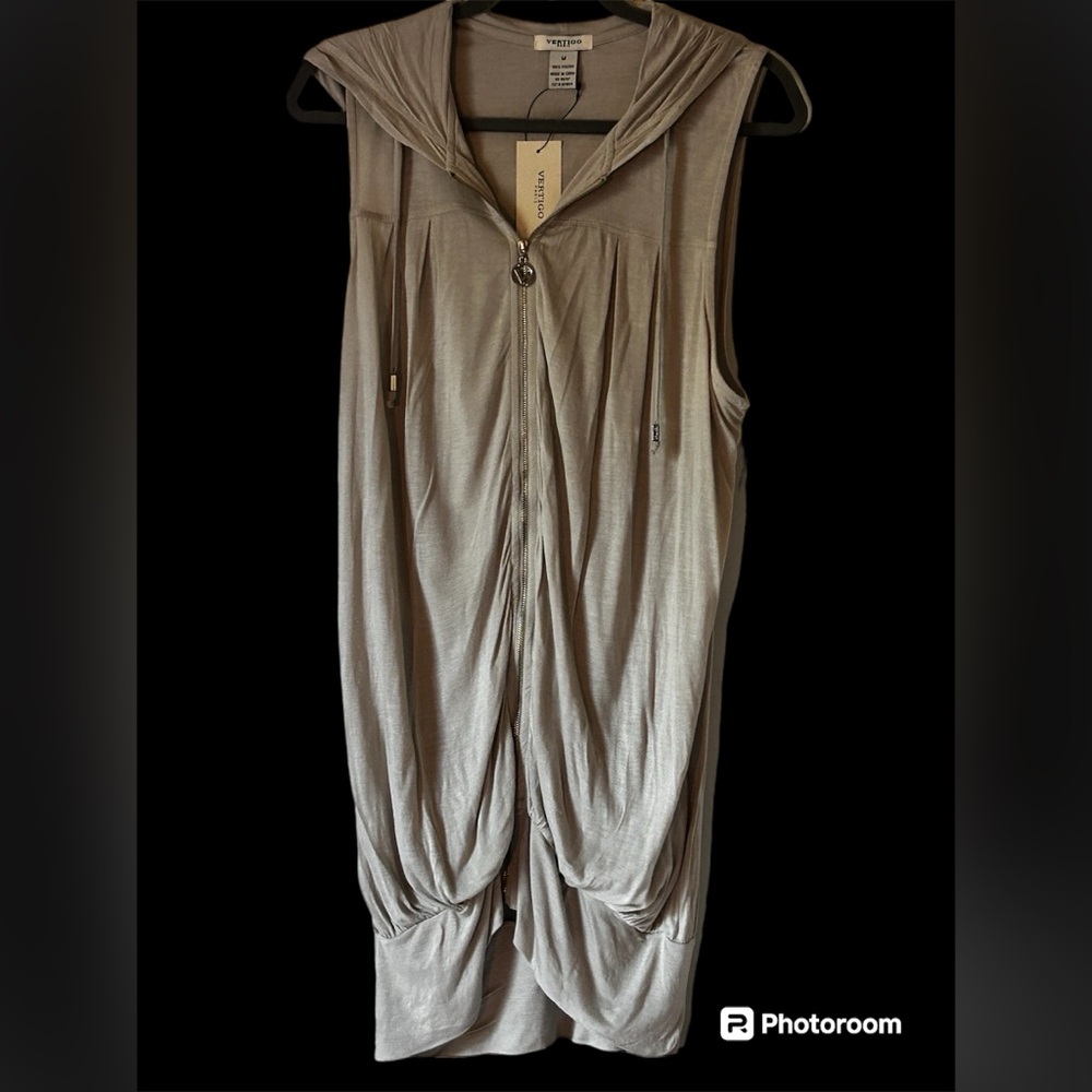 Vertigo Paris brand new with tags hoodie/vest/dress/oversize tunic size medium